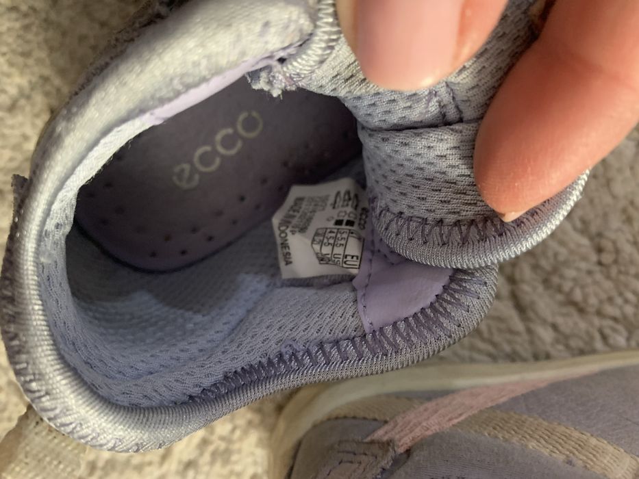 Ghete/adidasi fete ECCO nr 21