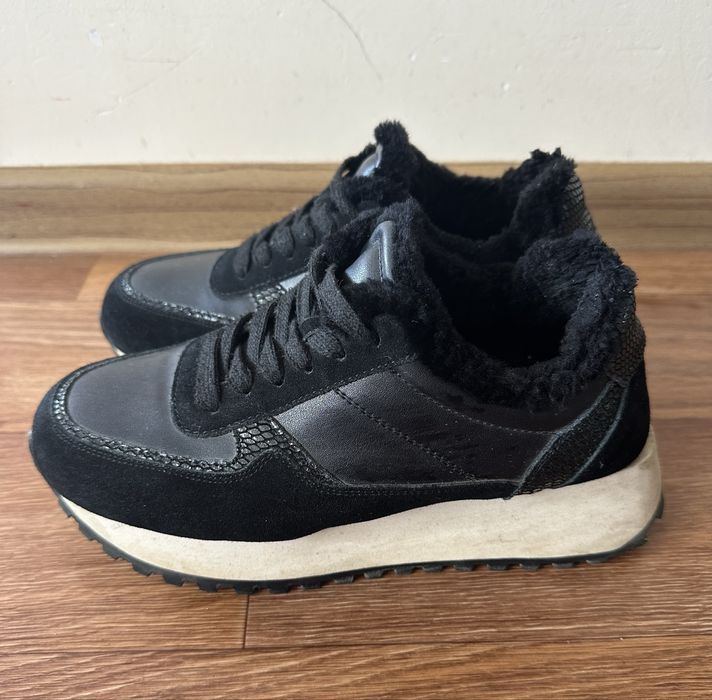 Женская обувь по 15000 тг, размеры 36, 37, 38