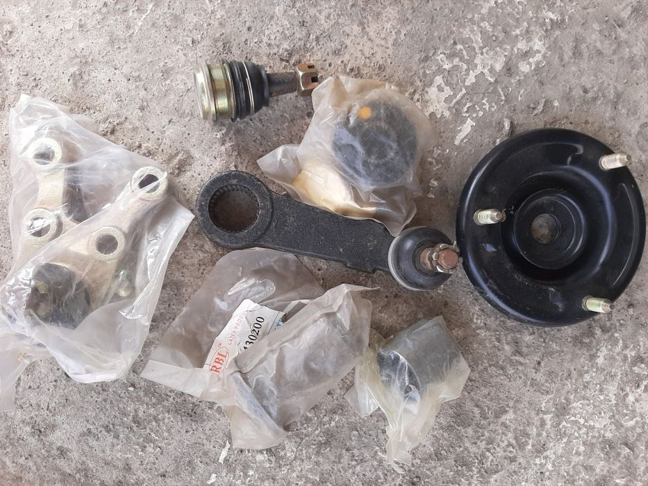 Запчасти на митсубиси [остались]раньше торговал