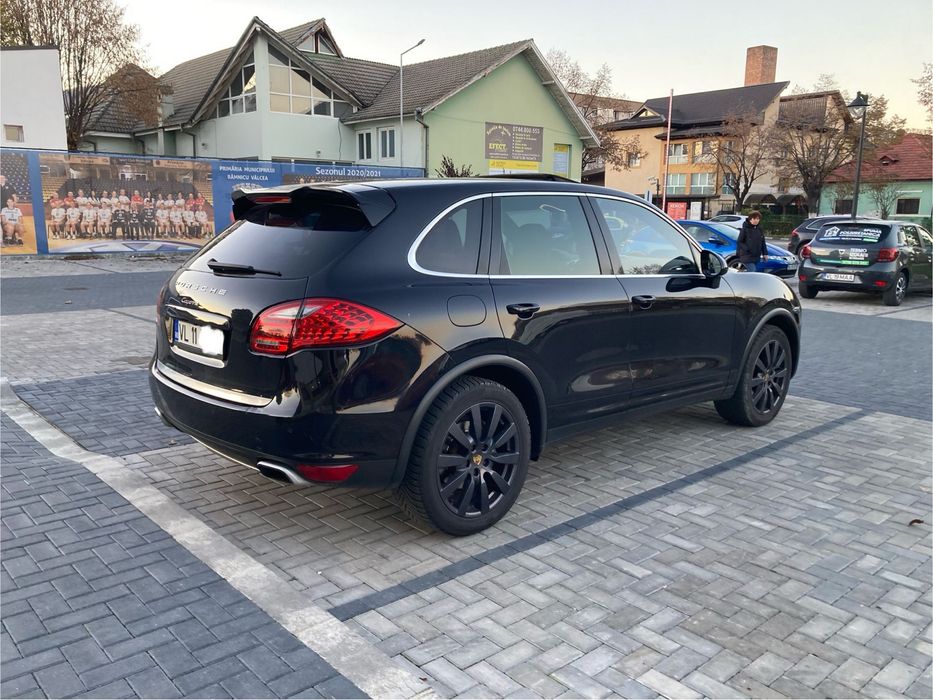 Porsche cayenne impecabil multe optiuni