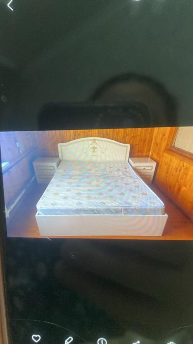 Продам спальный гарнитур
