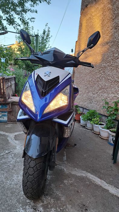 Продавам Мотопед Peugeot Speedfight 3