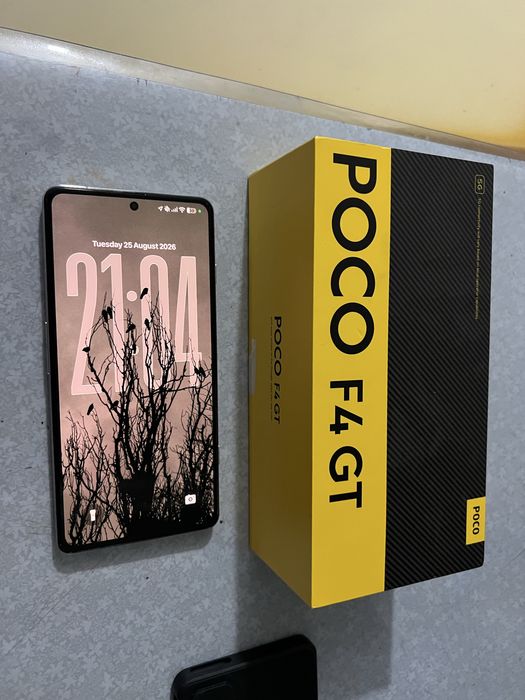 Продается телефон  Poco F4 GT