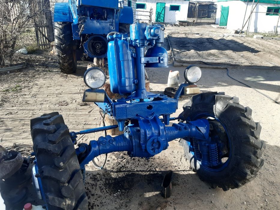 Продам трактор т-40