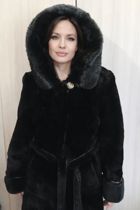 Шуба цигейка, с норкой