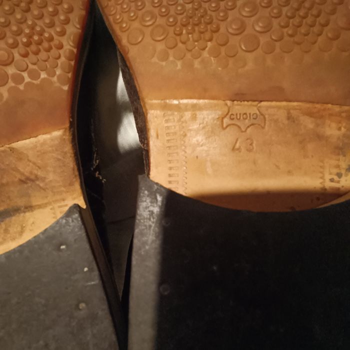 Ghete bărbați invito piele