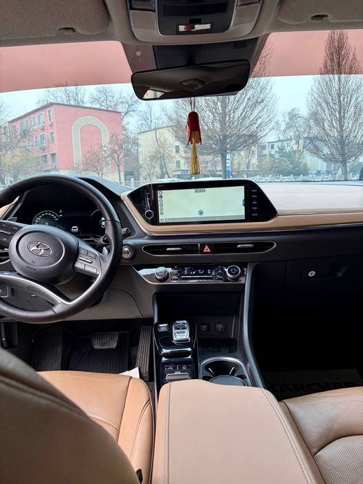 Продается Hyundai sonata, не битая, Full позиция.