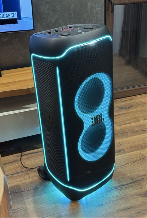 JBL Partybox Ultimate Нова ! Гаранция !