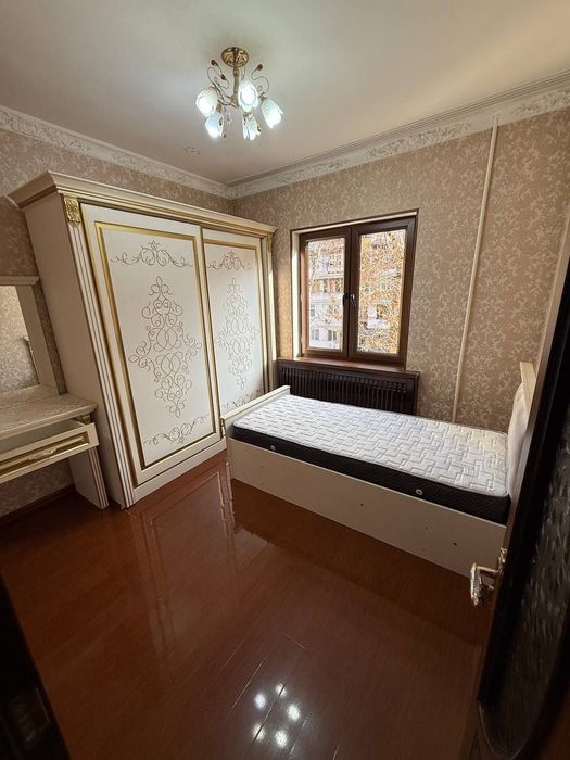 Юнусабад 17 квартал 3/3/5 (77²) продаётся квартира