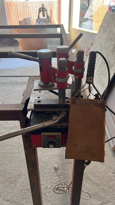 Пластиковые, двери,окна