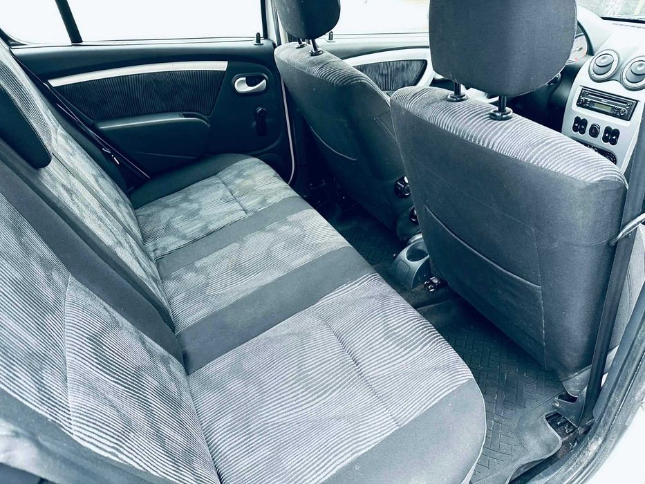 Dacia Sandero 1.4Benzina ~ 154000Km ~ A/C Geamuri+Oglinzi Electrice