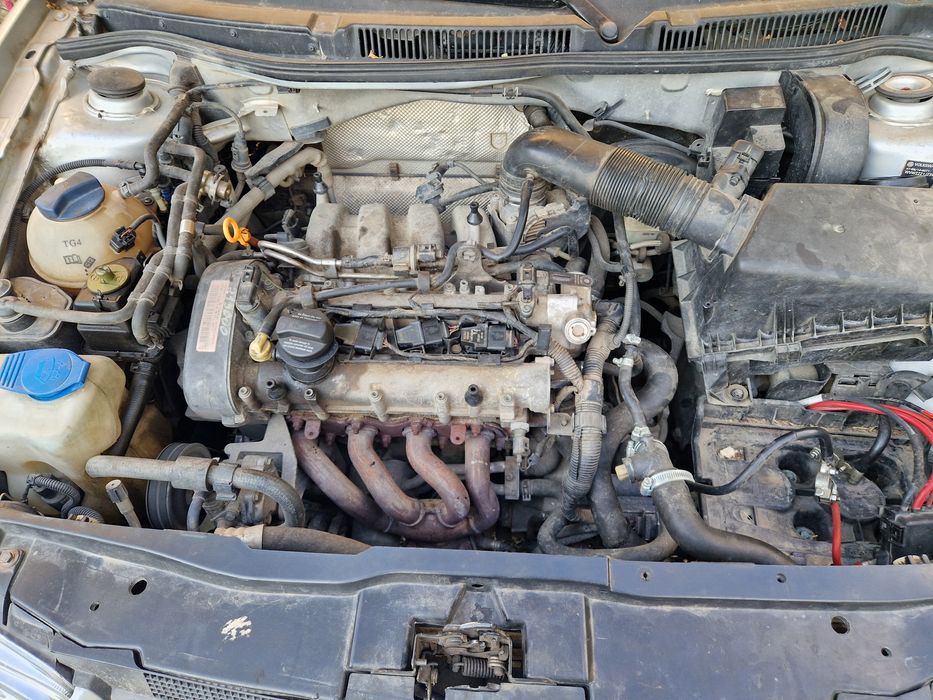 Голф 4 1.6 fsi 5скорости на части