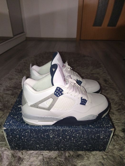 Jordan 4 midnight navy