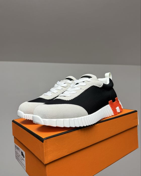 Hermes Trainer Bouncing White