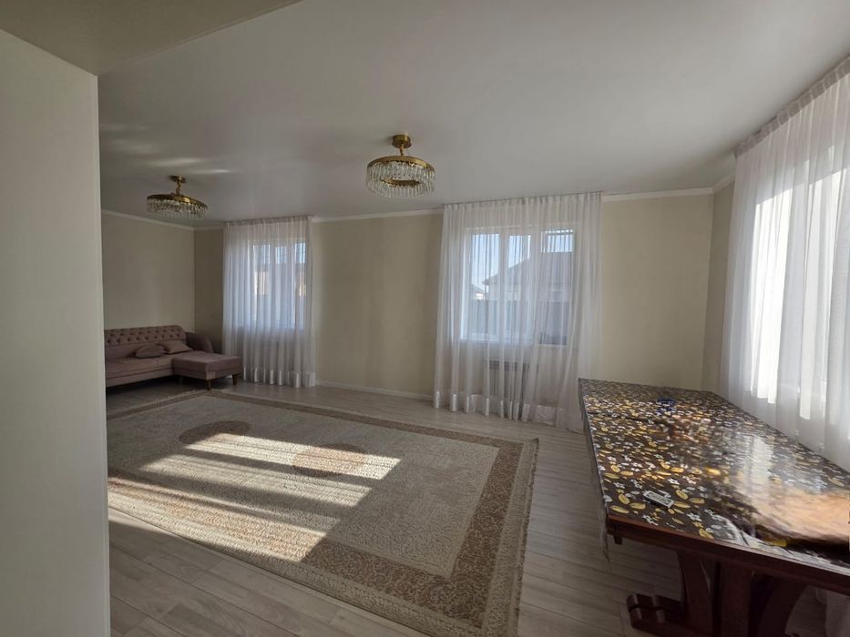 Продам новый частный дом  180м2