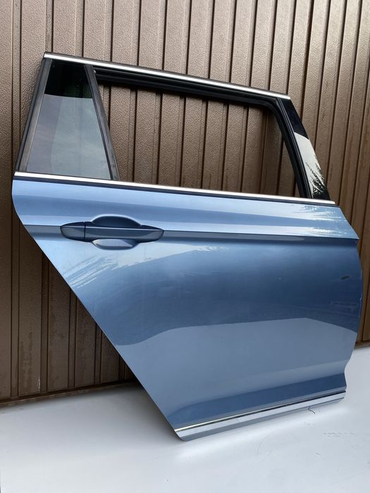 Usa dr spate vw Passat B8 combi cod de culoare LB5J 2015-2020