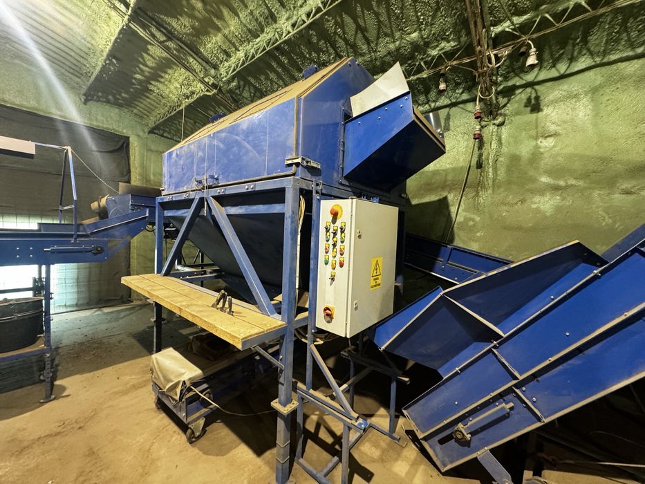 Masina de curatat ceapa