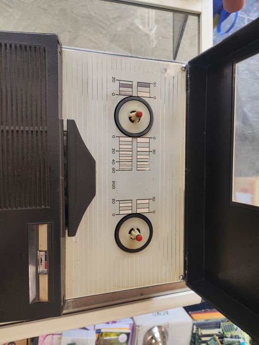 Магнетофон telefunken 300