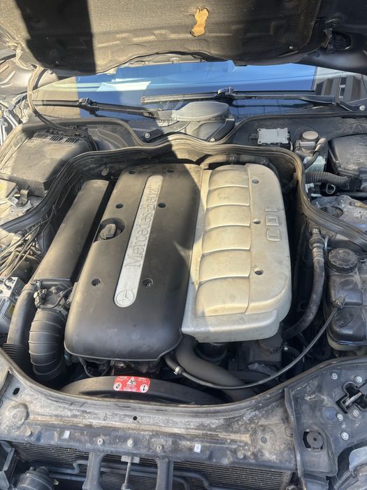 Mercedes 320D,204 к.с