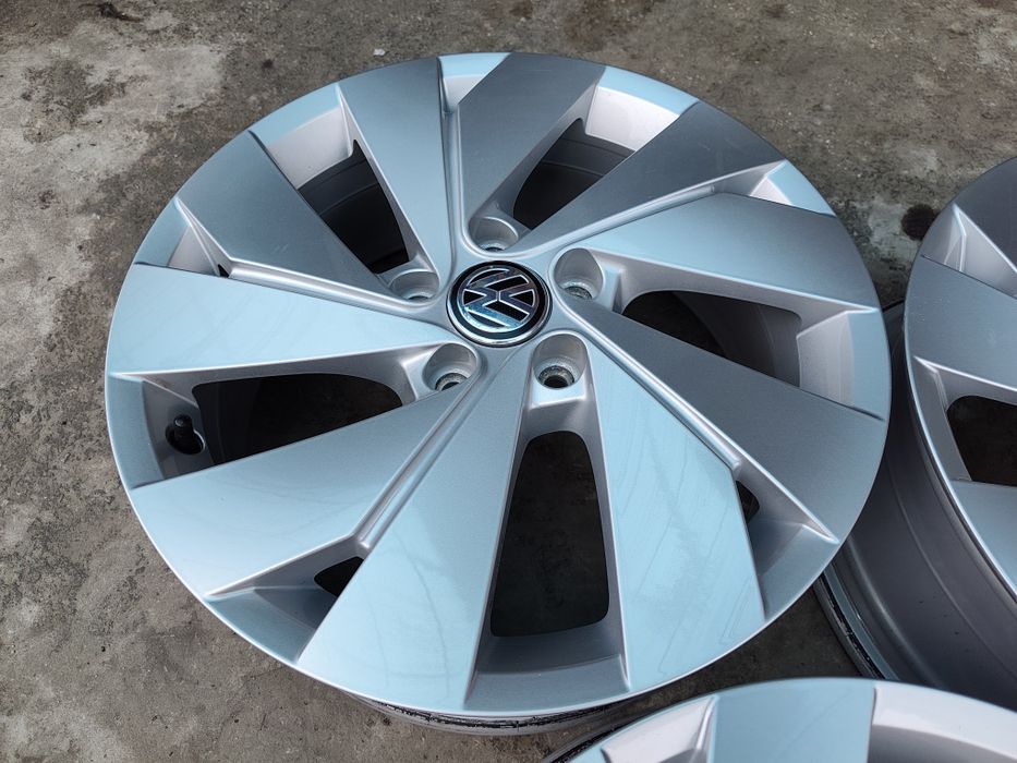 17" оригинални алуминиеви джанти за Vw Golf 7-8,Passat,T-roc, Skoda.