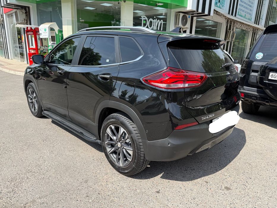 Tracker 2 premier plus 2025