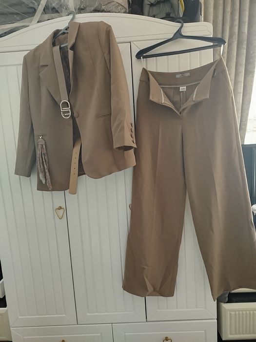 Новый костюм двойка