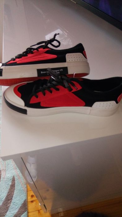 Дамски кецове,чисто нови