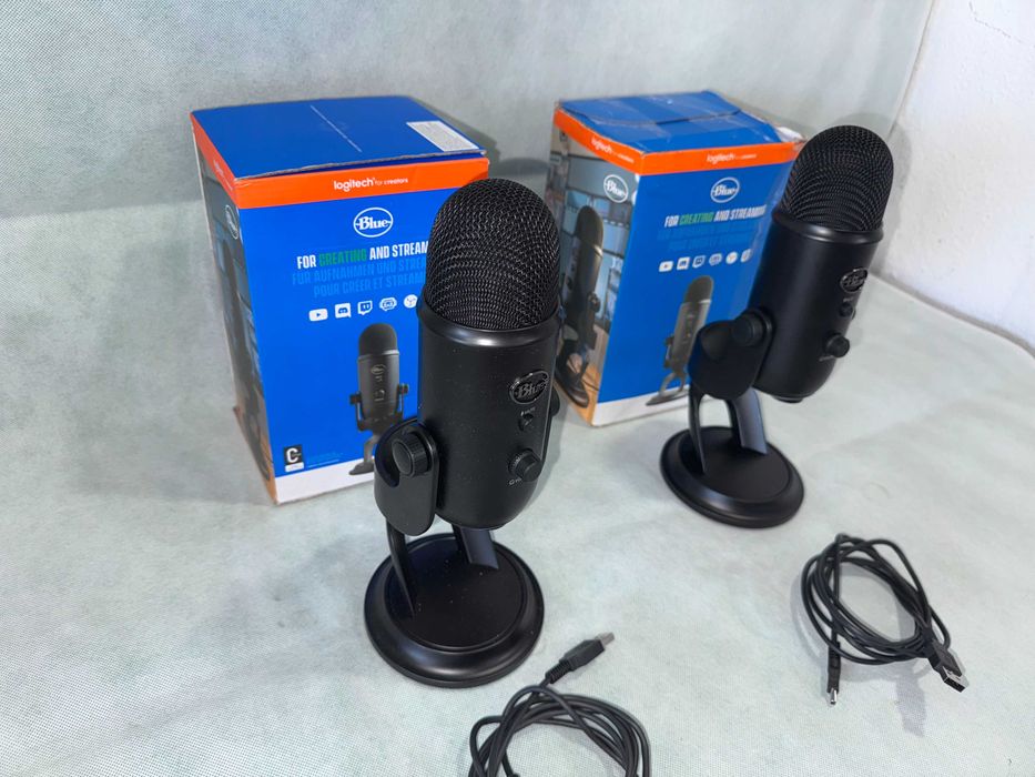 Микрофон настолен  Logitech Blue YETI