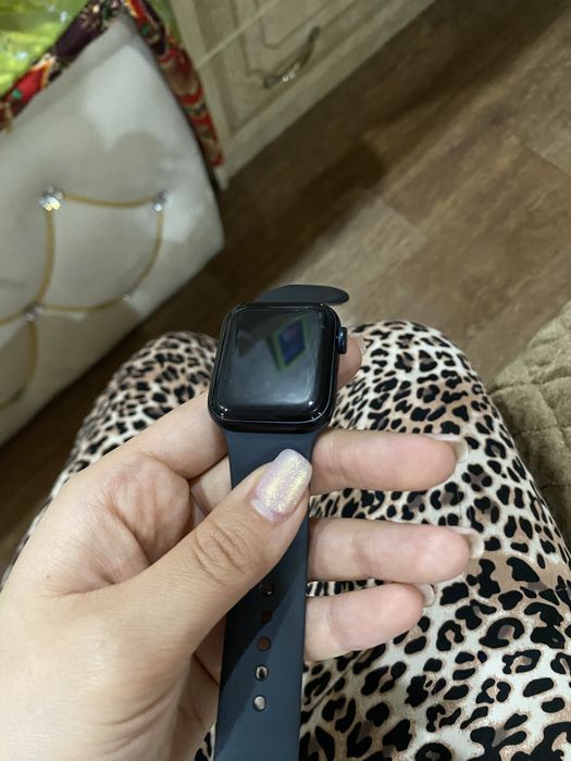 Продам Apple Watch 2 Gen(2023) в отличном состоянии