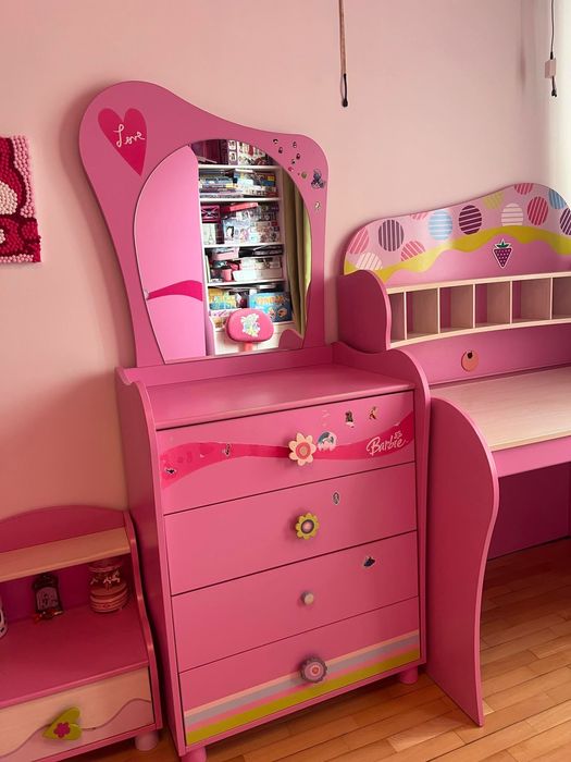 Спален комплект “Барби”