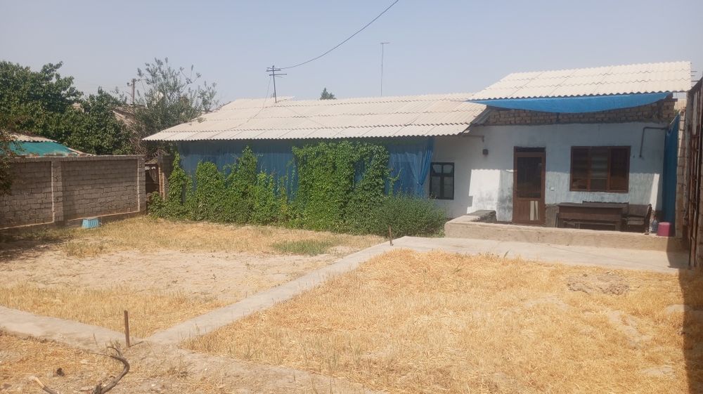 Продается участок.г Янгиюл.