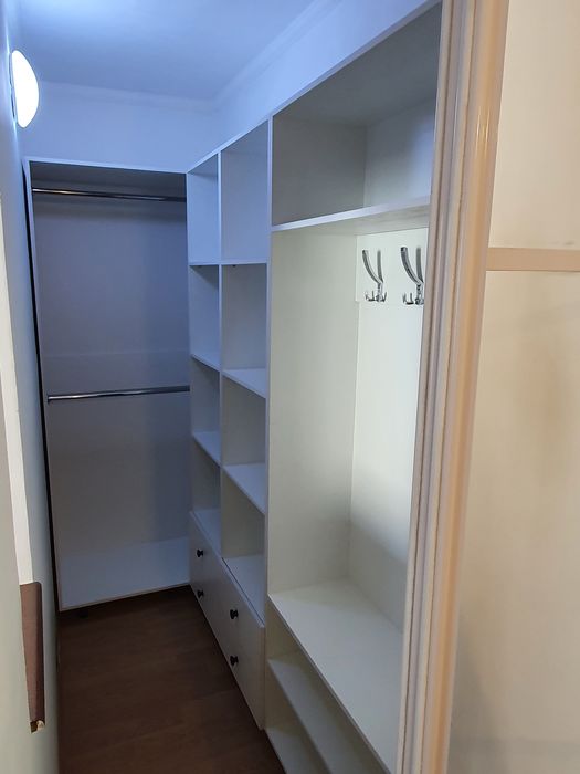 Удобные шкафы для вашей гардеробной.