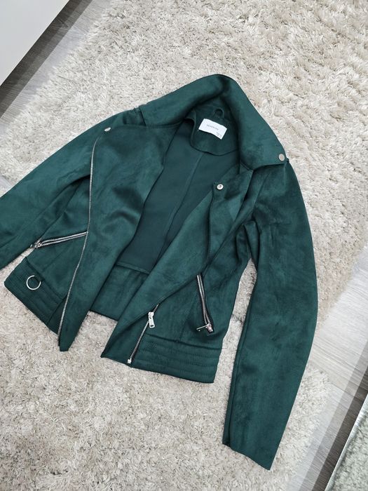 Зелено велурено яке Reserved
