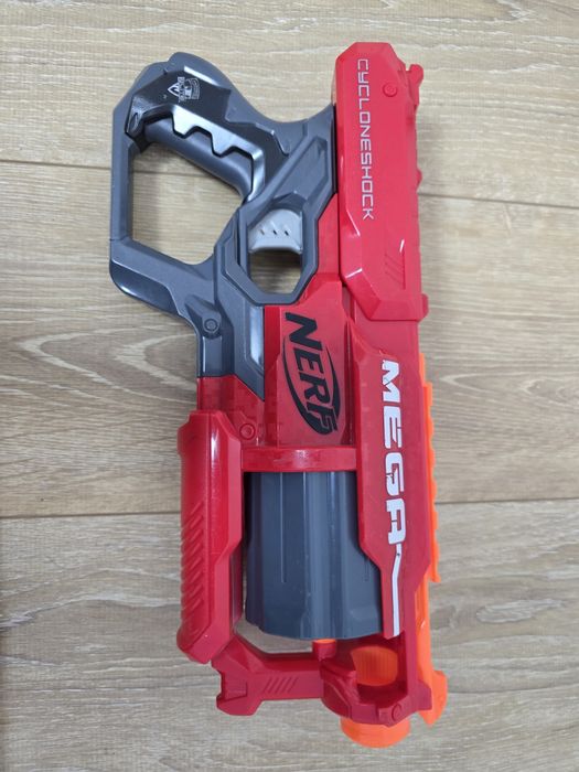 NERF MEGA Cycloneshock