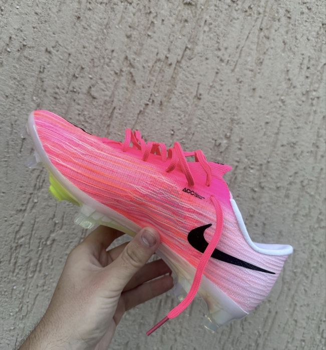 Ghete marimea 38 nike acc