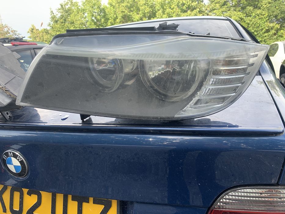 Продаваме фейс фарове за бмв е90 bmw e90