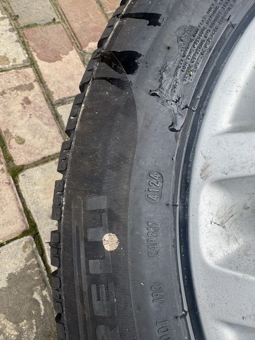 Anvelope iarna 225 60 17 Pirelli Sottozero noua