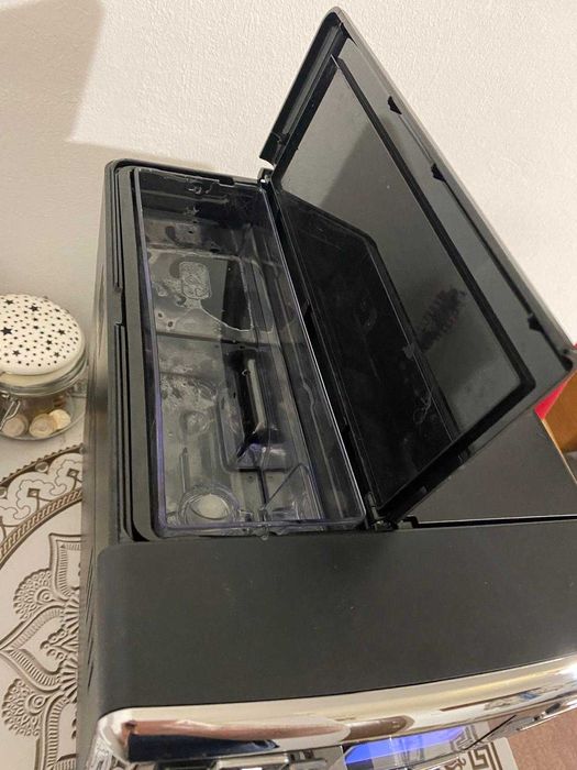Espressor automat cafea Saeco Pico Baristo HD8925 cu rasnita + Carafa lapte