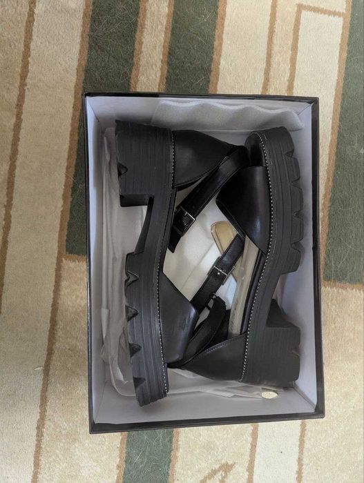 Женские лоферы б/у 39 размер