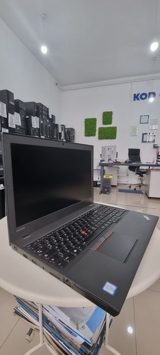 ULTRASlim,, i5, SSD, 8 G ddr4 , Lenovo Thinkpad T470s,