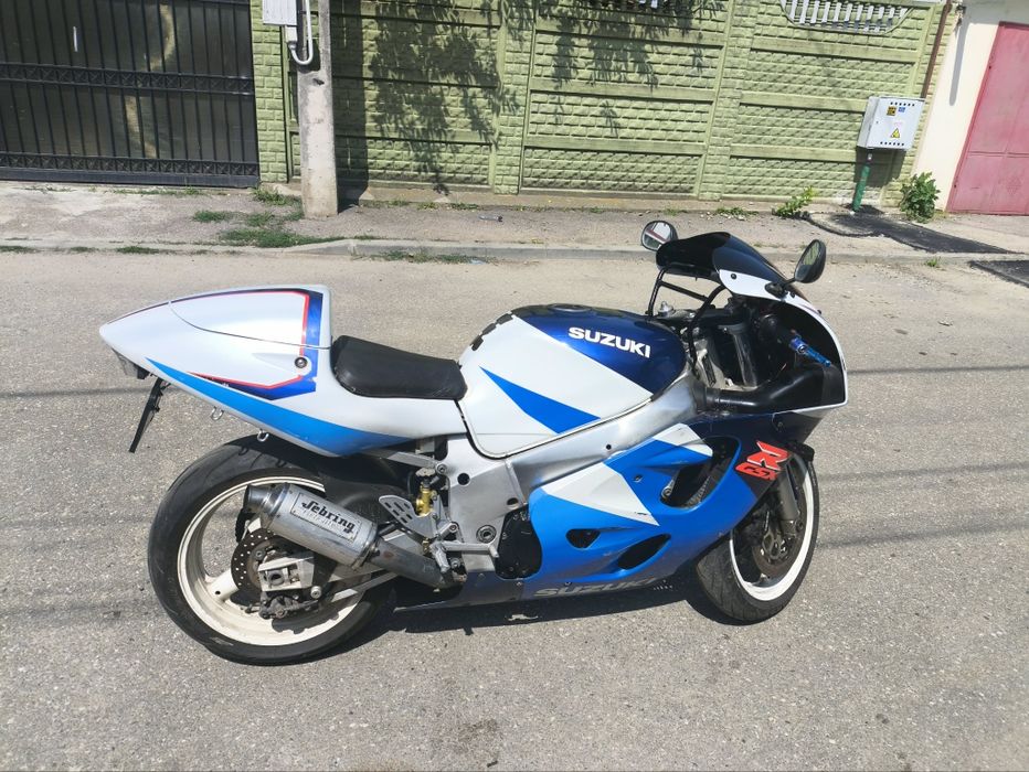 Dezmembrez suzuki gsxr srad 600