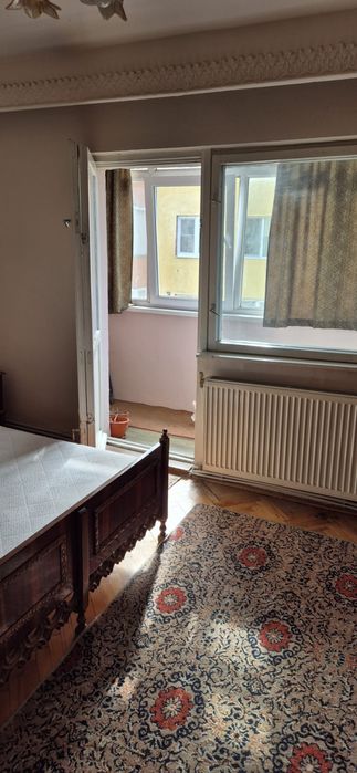 Apartament cu 4 camere in centrul orasului - Campia Turzii