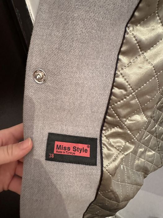 Пальто сатылады