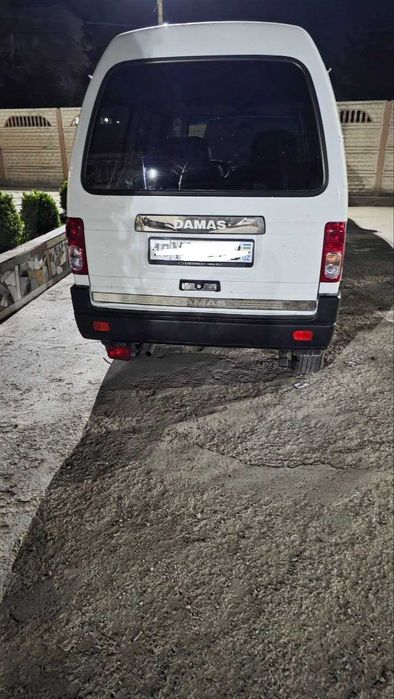 Срочна Дамас сотилади