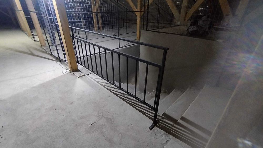 Boxe de Depozitare / Custi Animale