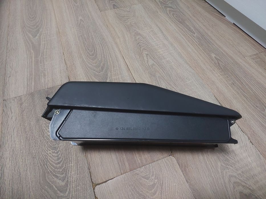 Хлебница мерседес 124