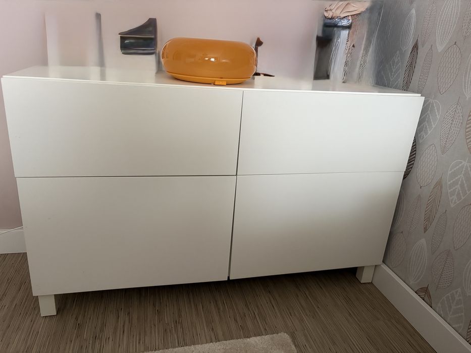 Vand ansamblu depozitare Besta Ikea.