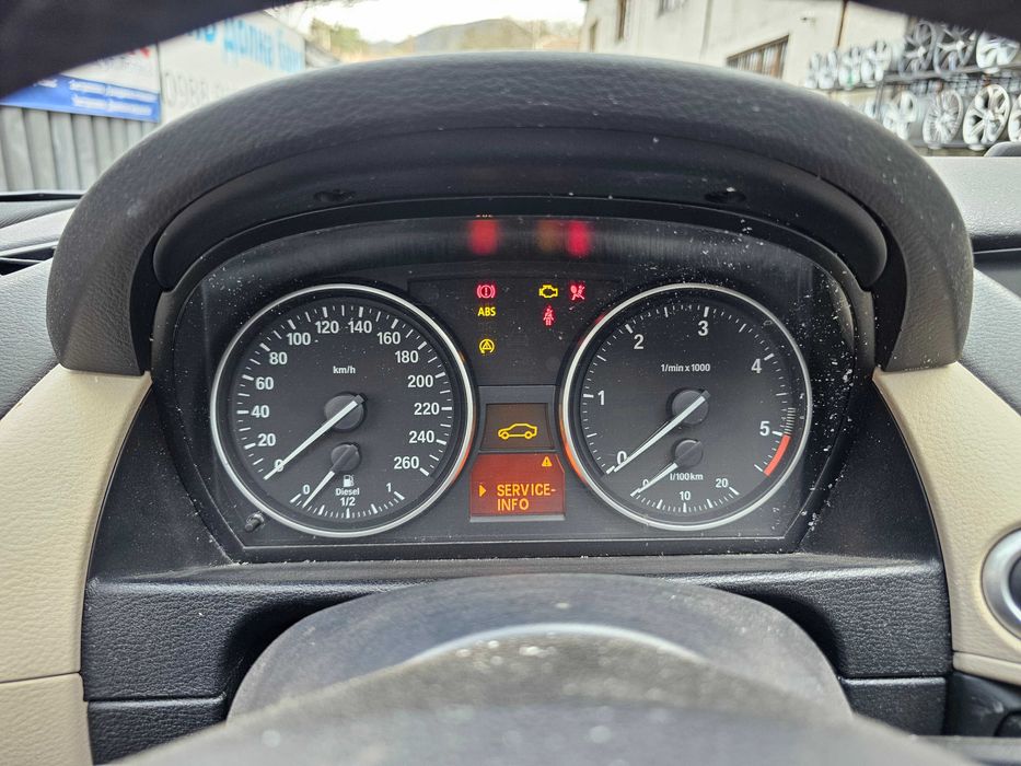 На части БМВ Х1 4х4 Е84 18д 143 коня / BMW X1 E84 4x4 18d 143hp