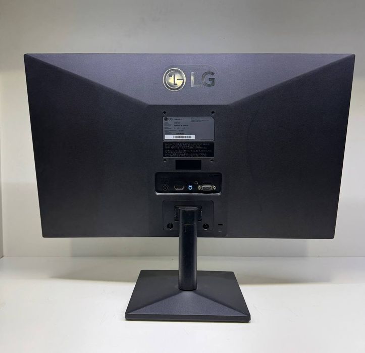 LG 22mk400 HDMI. 30ta bor