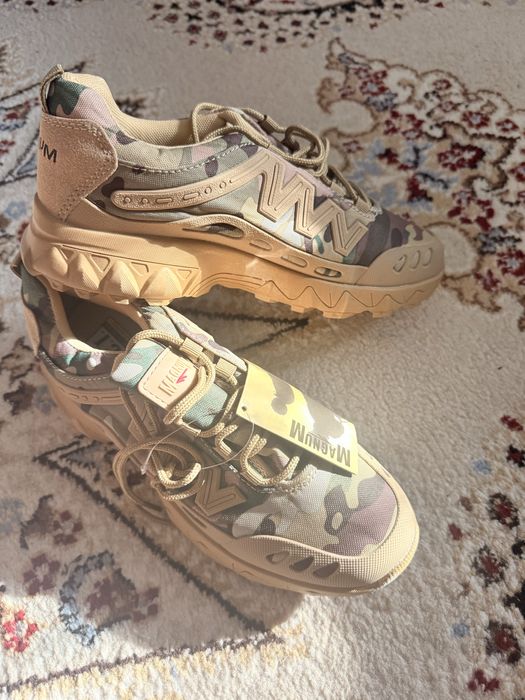 Кроссовки спецобувь  новые